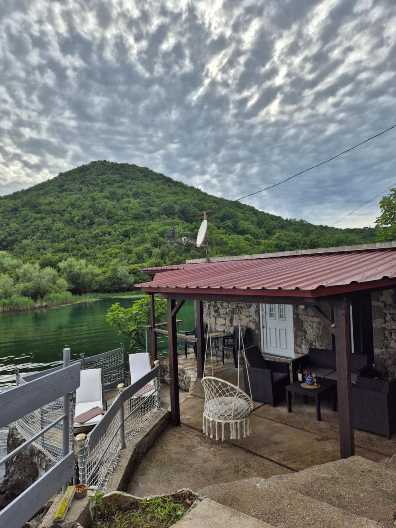 Old House, Skadar Lake 센틴제 외부 사진