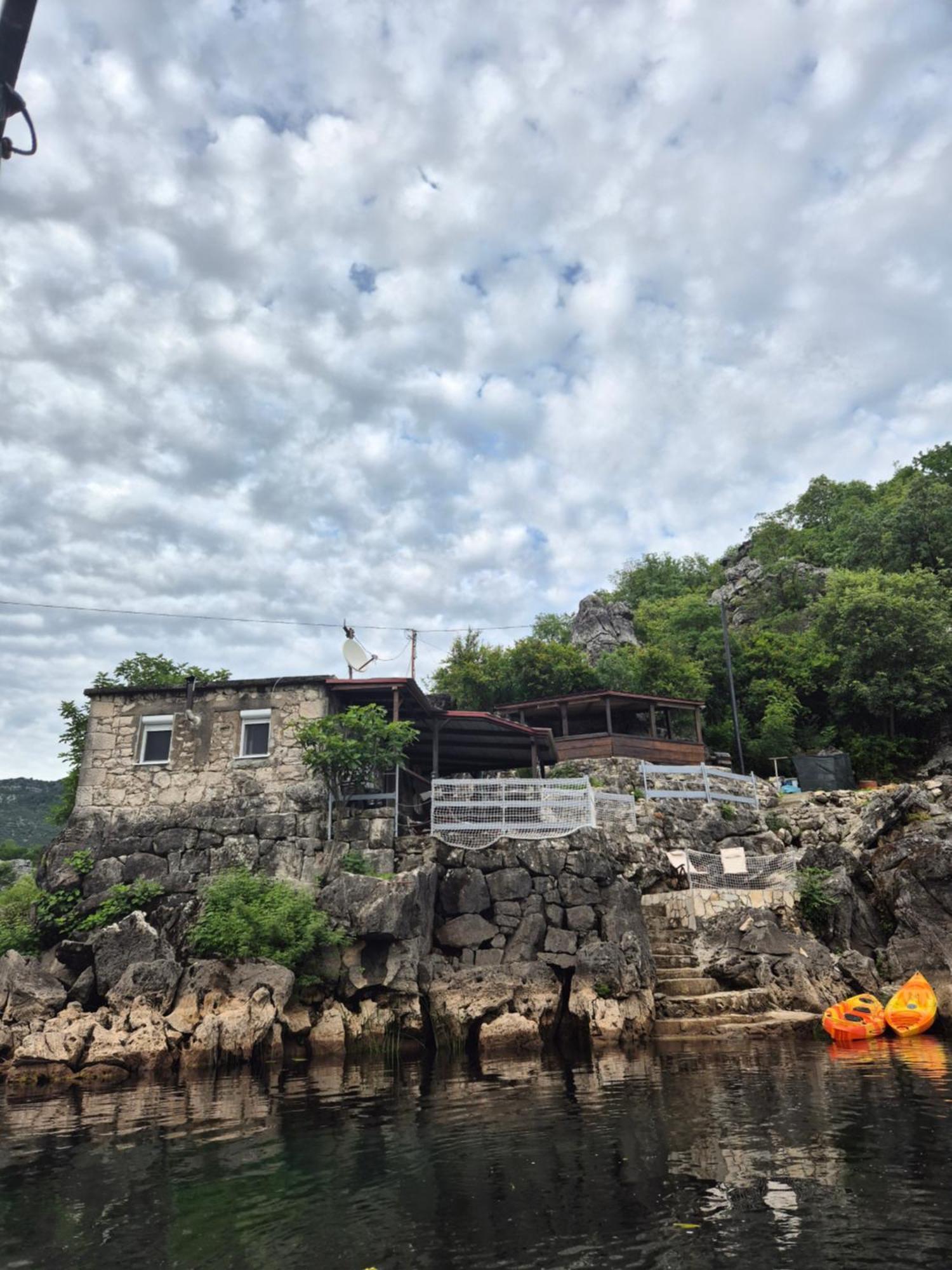 Old House, Skadar Lake 센틴제 외부 사진